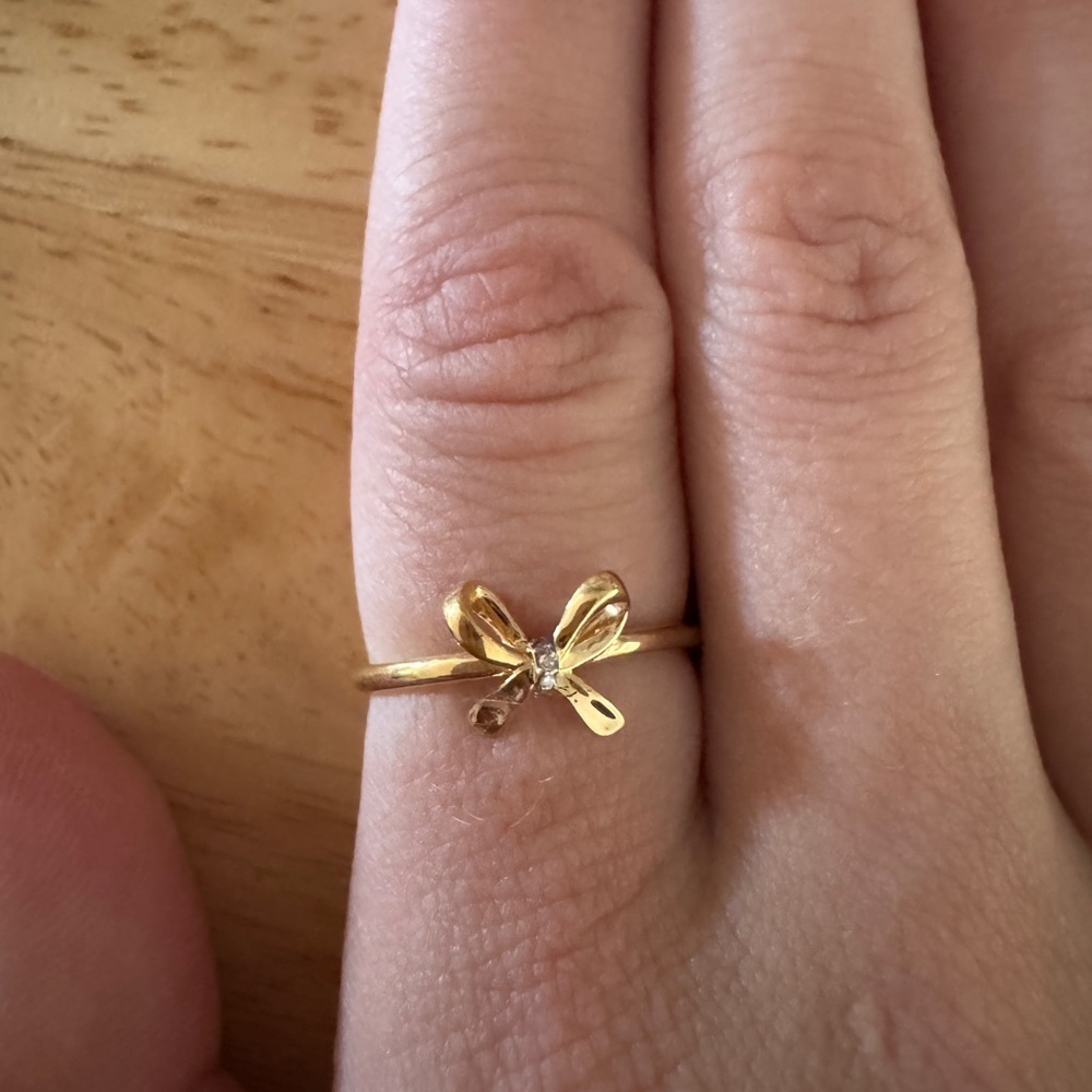 Kendra Scott 18K Vermil Gold Bow Ring with Diamonds - Size 8